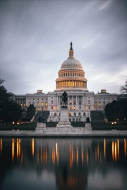 The Majesty of the Capitol: The Symbol of the United States in an Elegant Frame