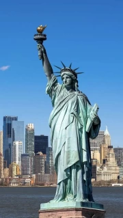 The Greatness of Liberty: The Symbol of the United States in Country Style