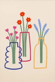 Elegant Vases: Floral Minimalism for Interior