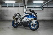 High-Speed Drive: BMW S1000 - The Motorcycle of Your Dreams
