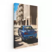 Nissan GT-R R34 Navigates City’s Tight Streets - Iconic Ride